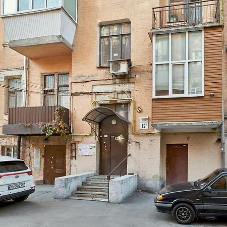 S12-58 Modern Aparthotel With Two 2Bedrooms In Central Kiev - Bessarabska Squere - Gulliver Mall - Olympic Stadium - Palace Of Sports - Saksahanskoho St, 12Б Kyiv Exterior photo