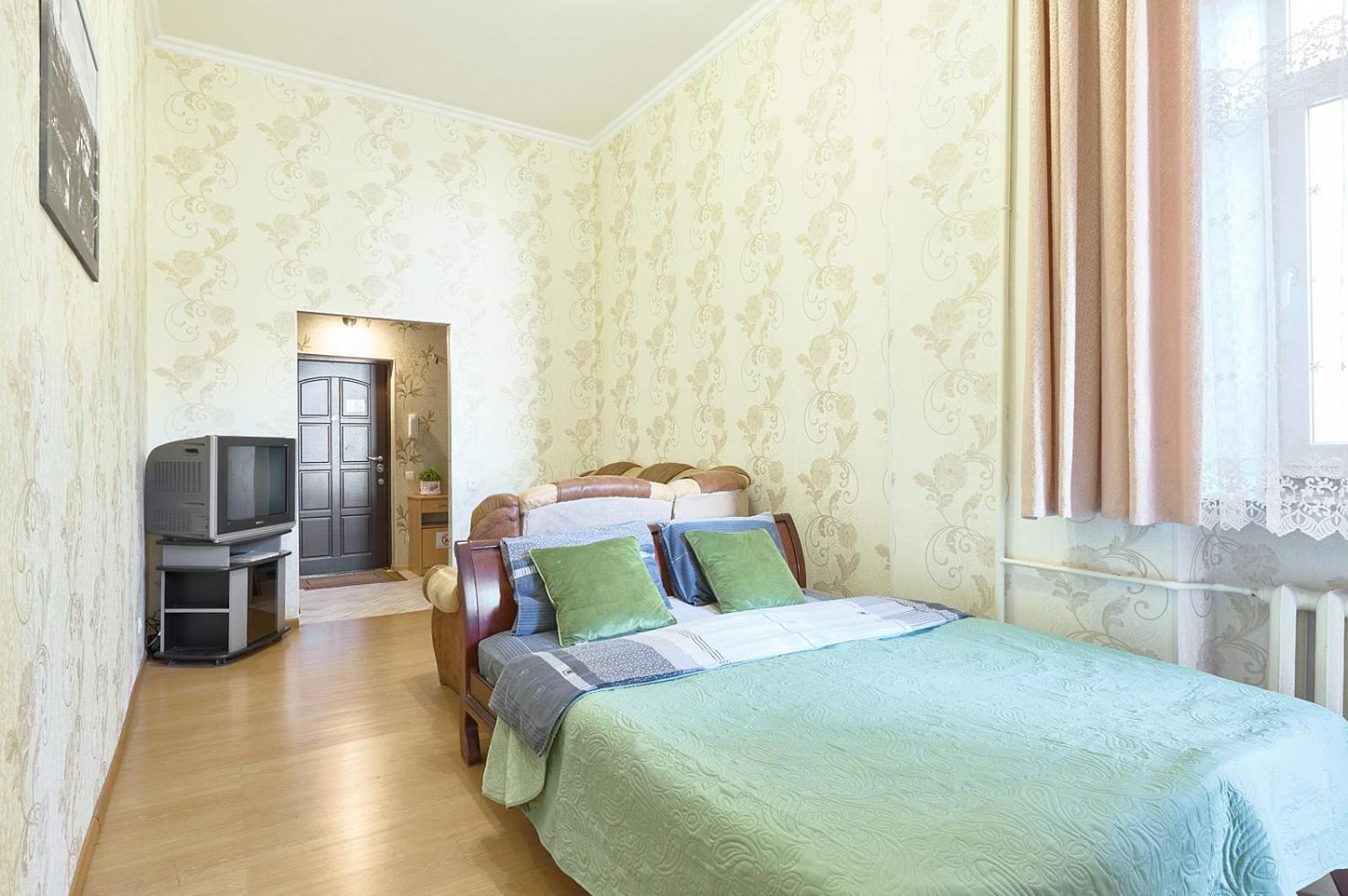 S12-58 Modern Aparthotel With Two 2Bedrooms In Central Kiev - Bessarabska Squere - Gulliver Mall - Olympic Stadium - Palace Of Sports - Saksahanskoho St, 12Б Kyiv Exterior photo
