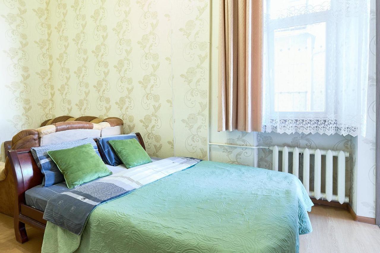 S12-58 Modern Aparthotel With Two 2Bedrooms In Central Kiev - Bessarabska Squere - Gulliver Mall - Olympic Stadium - Palace Of Sports - Saksahanskoho St, 12Б Kyiv Exterior photo